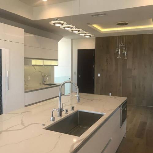 White Glossy Kitchen